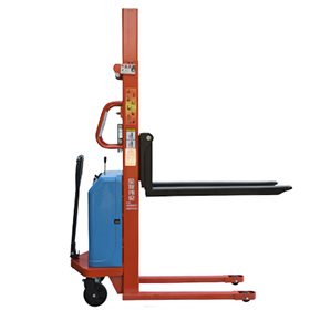 1.5T2.5米半電動叉車